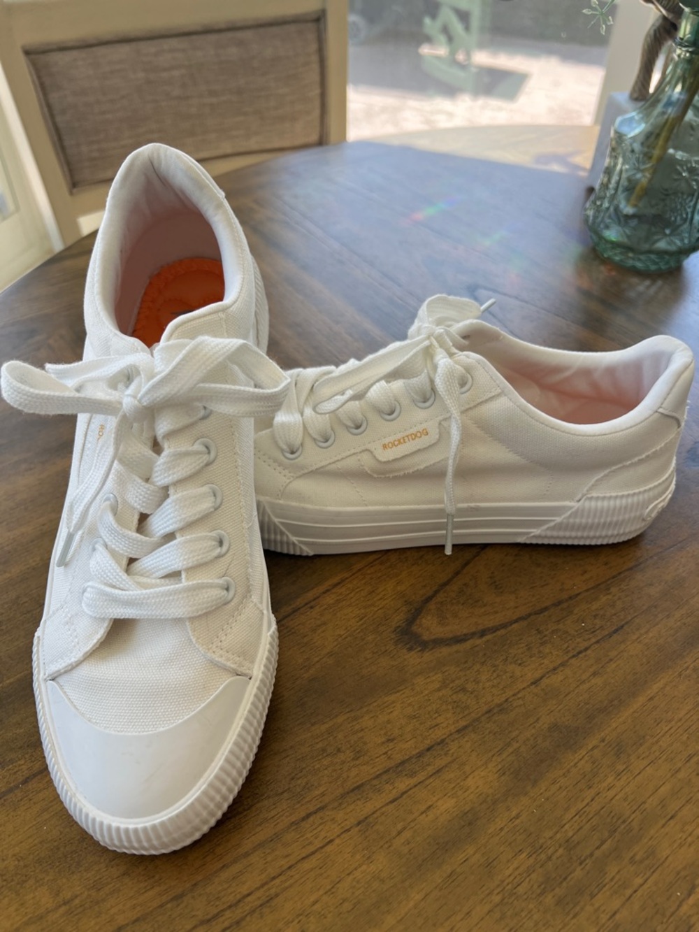 Rocket Dog White Canvas Lace-Up Sneakers with Gold Logo and Fun Orange Insoles